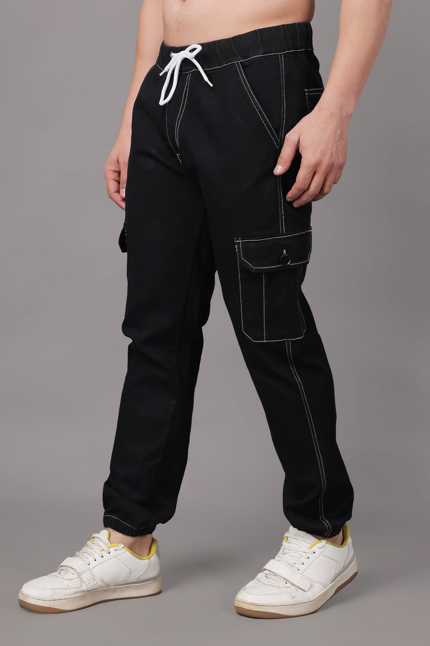 ZAYSH Men Regular fit Mid Rise Black Cargo Pants (JOG-DEN-6P)