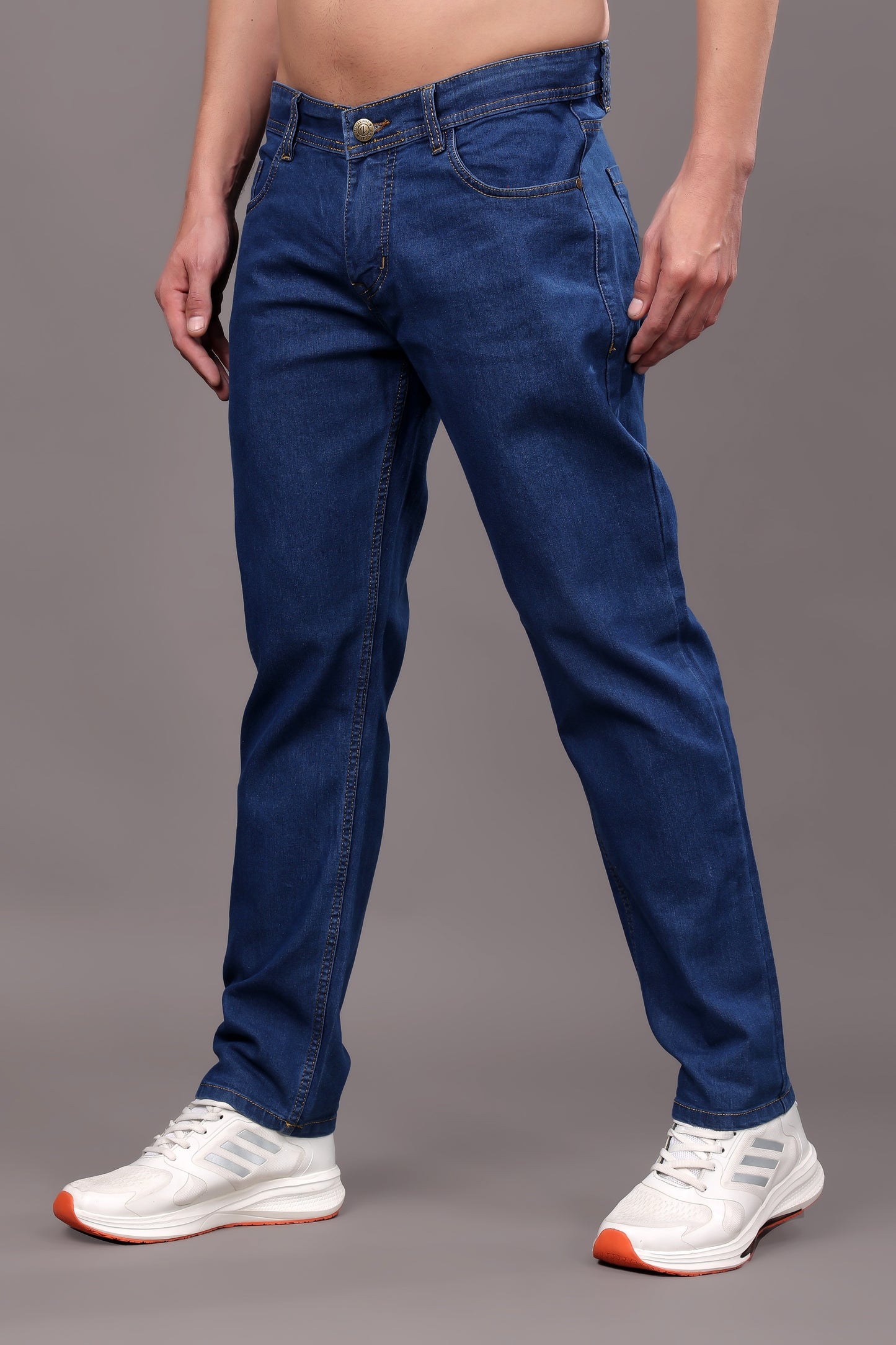 ZAYSH Men Slim Mid Rise Blue Jeans